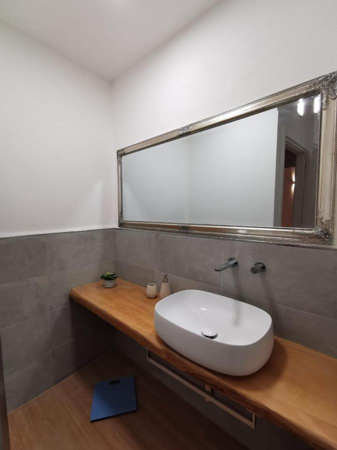 Deluxe 3 Bedroom Flat In Rialto เวนิส ภายนอก รูปภาพ